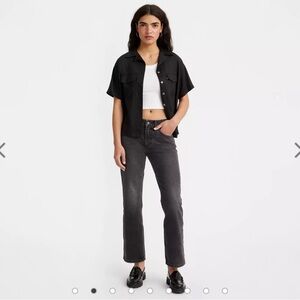 NWT Levi’s Premium Middy Ankle Bootcut Jeans size 31x29 - Black
